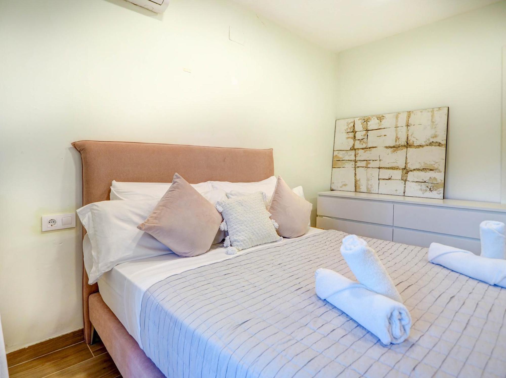 Villaer Nirvana By Hello Homes *